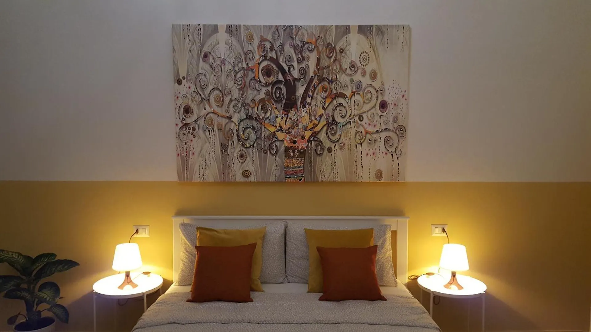 Gennarino'S Home Naples 0*,  Italy